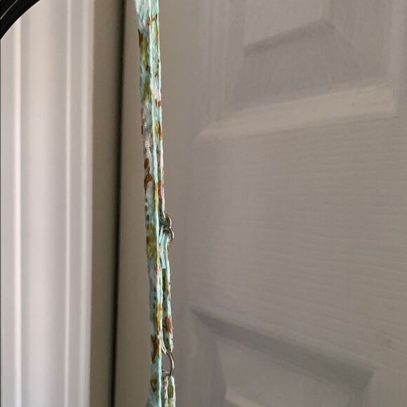 Floral Green Women's Top - Picture 5 of 7